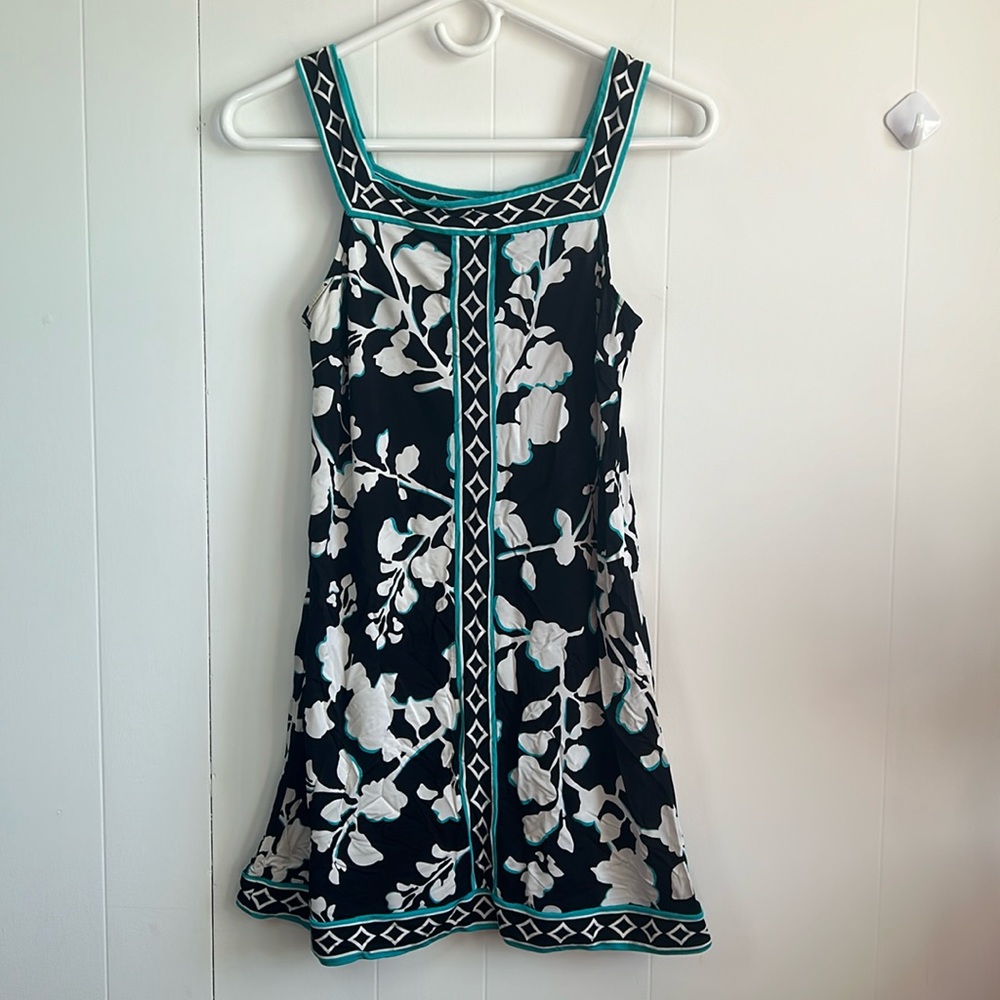 BCBG Floral Print Sleeveless Dress Blue White & Black Women’s Size XS EUC
